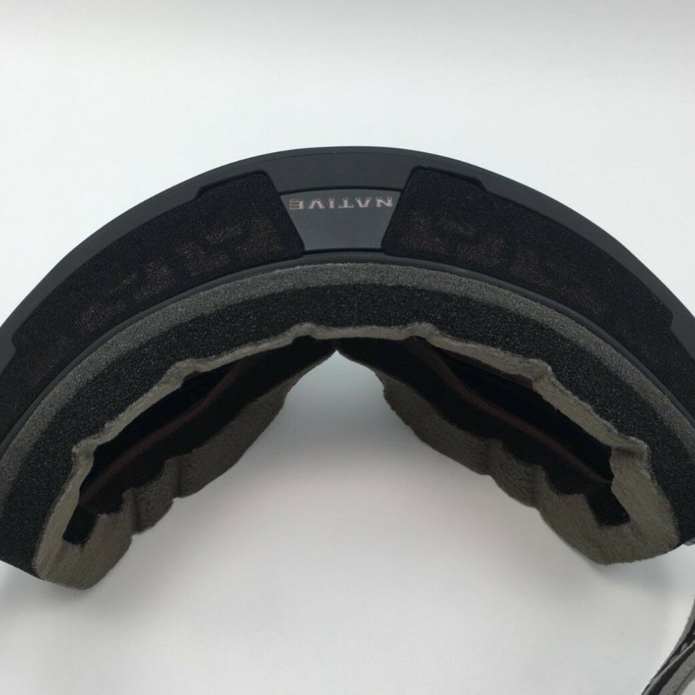 New Native Snow goggle photochromic react - Picture 6 of 13